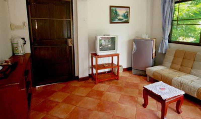 Naiharn Garden Villa Пхукет Экстерьер фото
