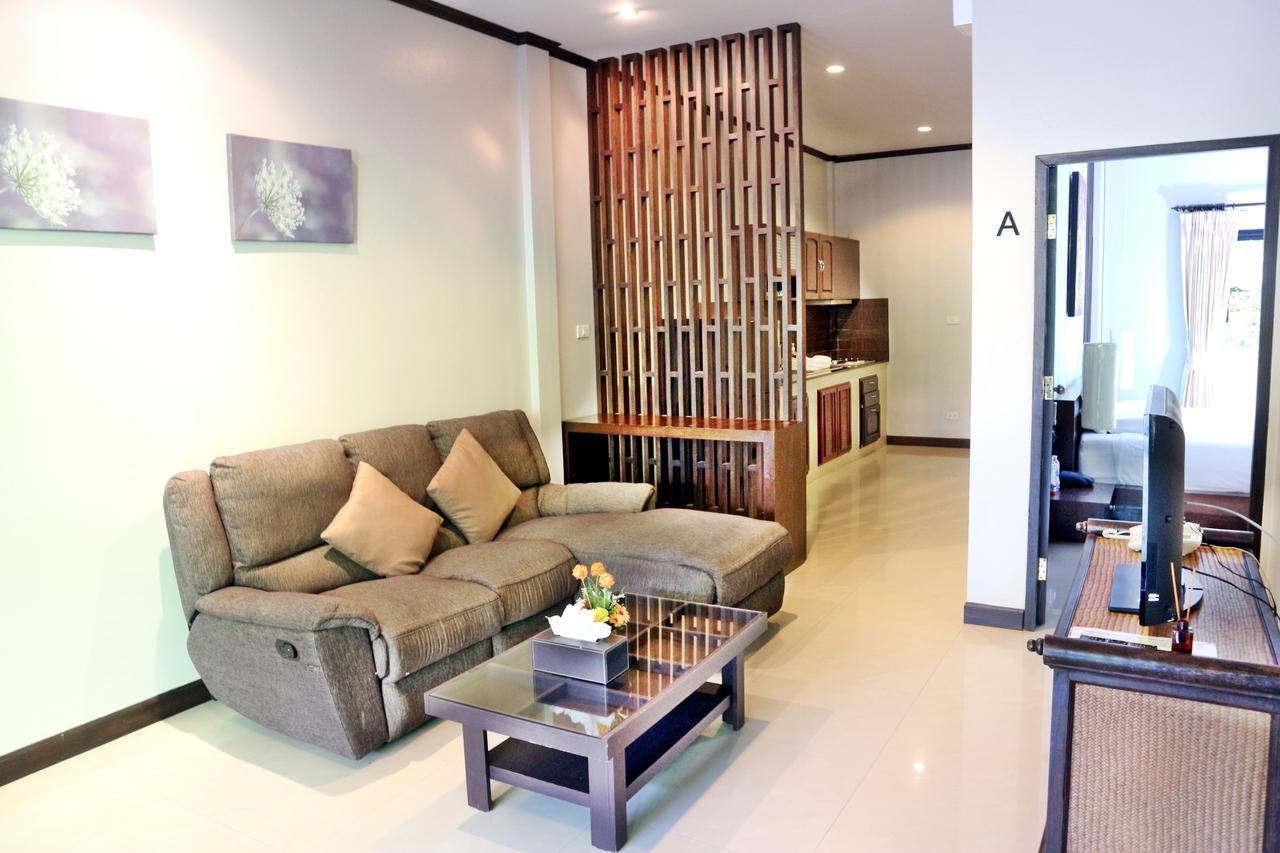 Naiharn Garden Villa Пхукет Экстерьер фото