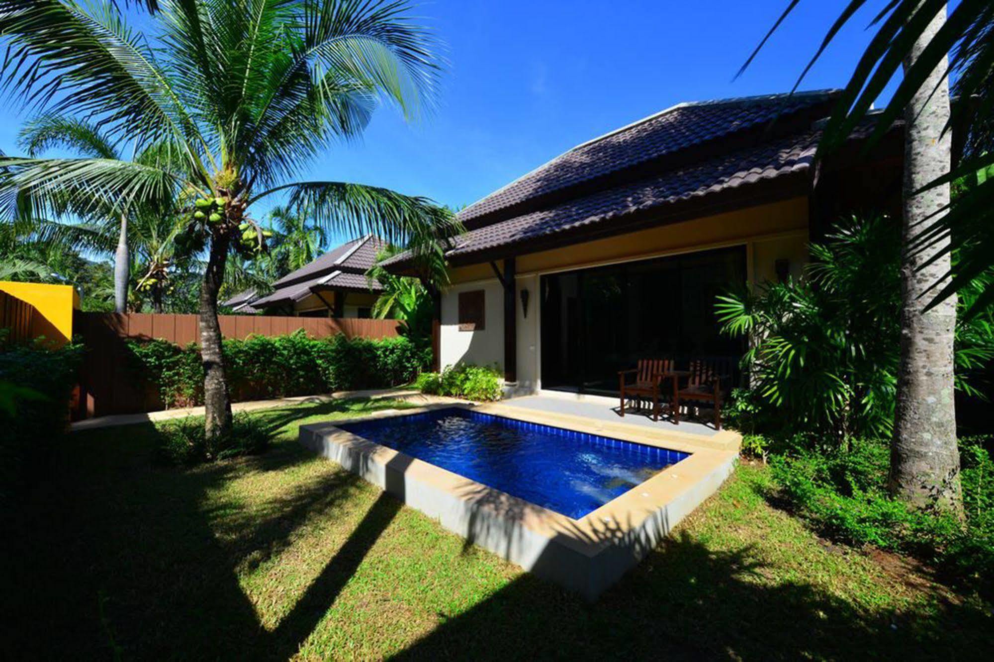 Naiharn Garden Villa Пхукет Экстерьер фото