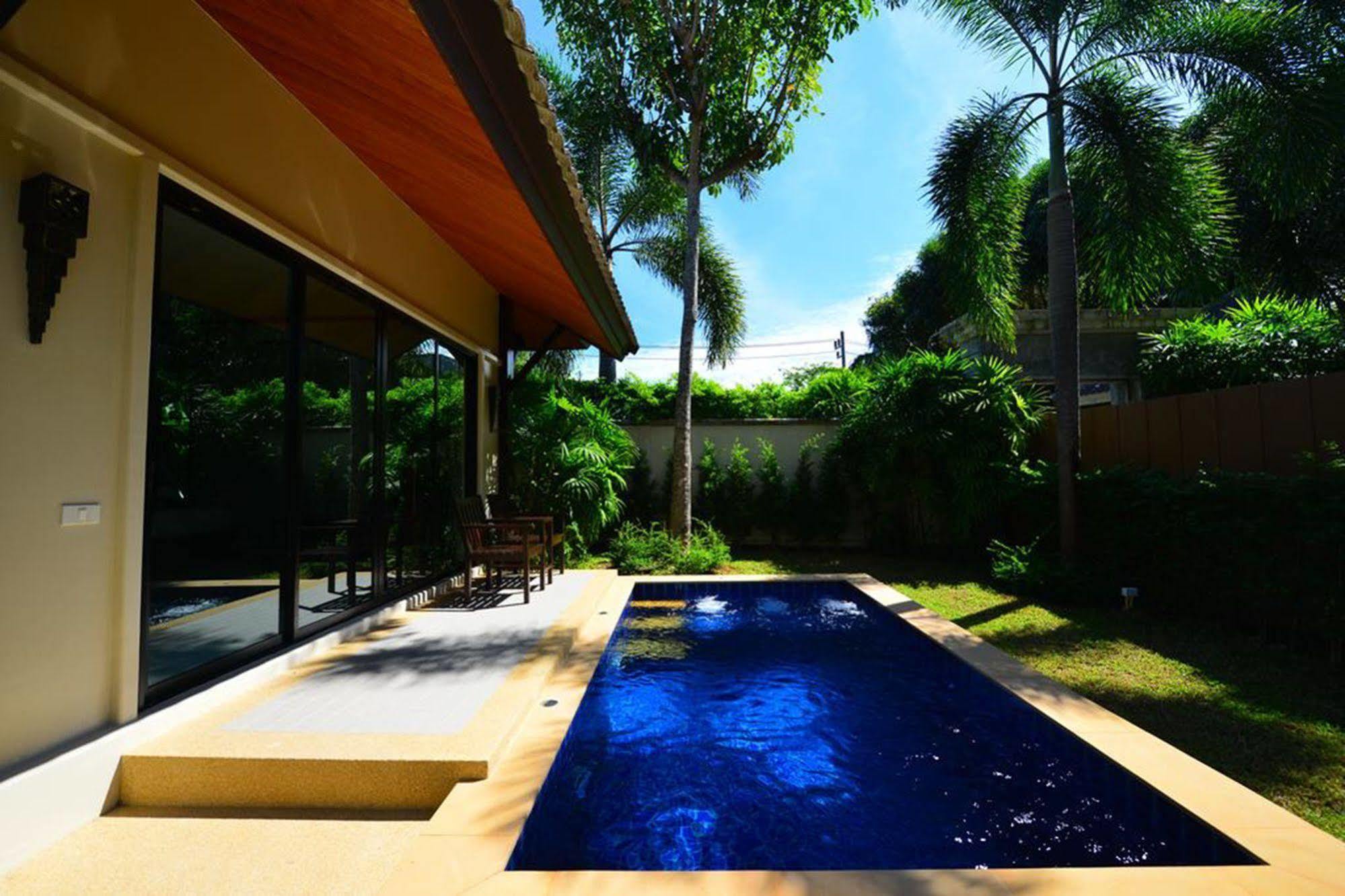 Naiharn Garden Villa Пхукет Экстерьер фото