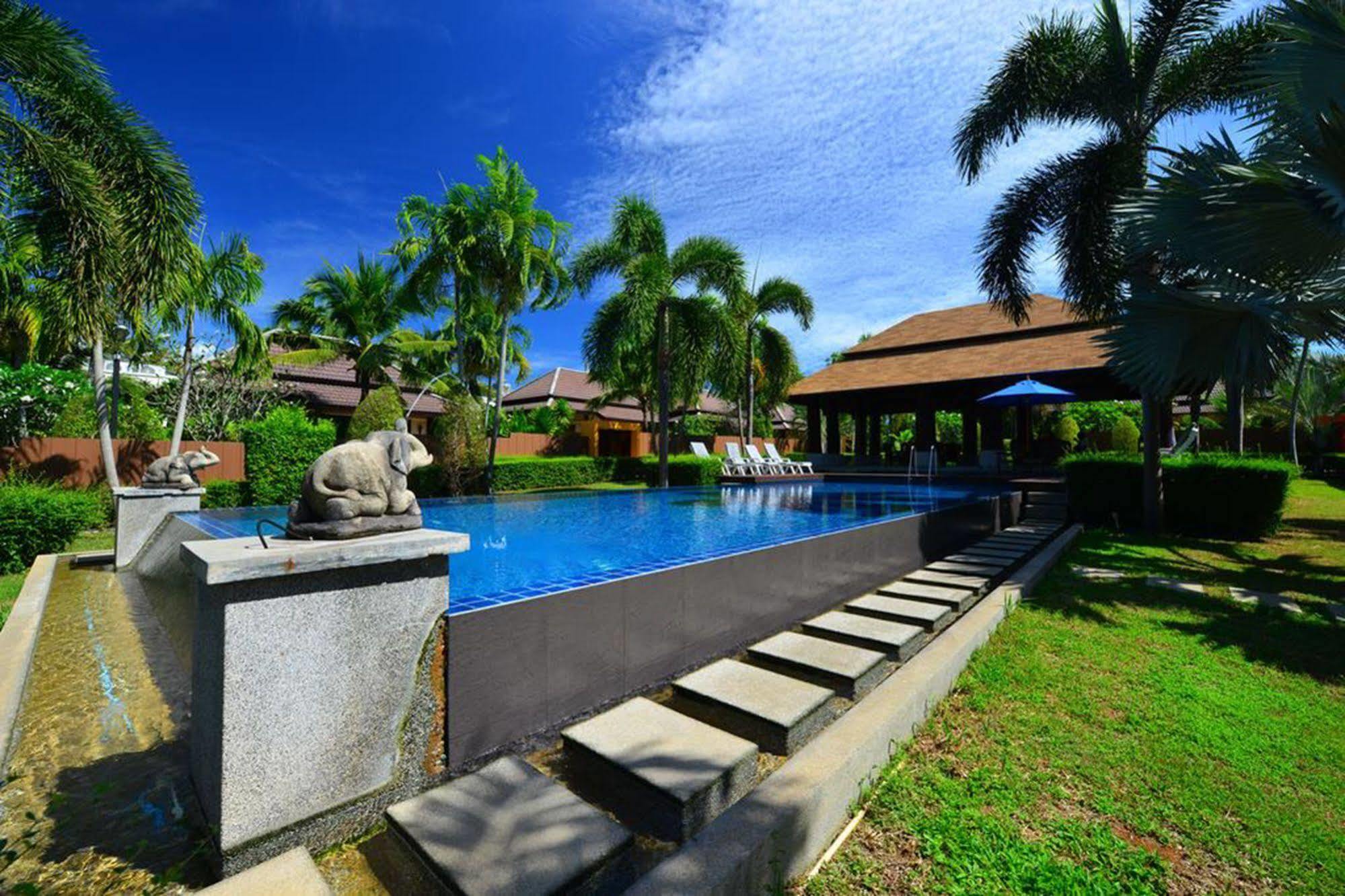 Naiharn Garden Villa Пхукет Экстерьер фото