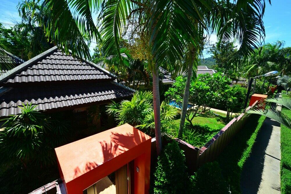 Naiharn Garden Villa Пхукет Экстерьер фото